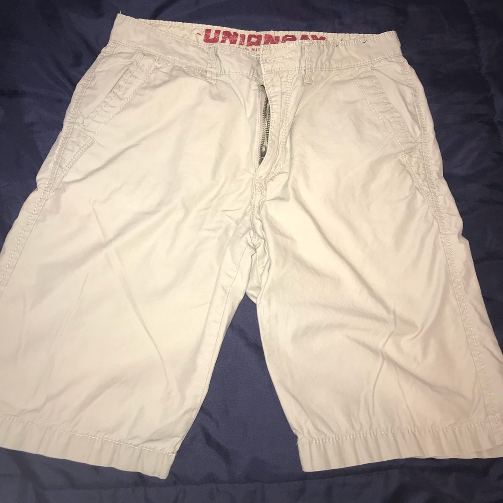 Khaki shorts